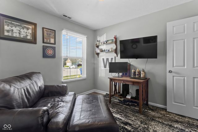 6880 W Denton Drive, Mccordsville, IN 46055