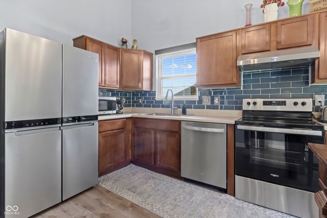 6880 W Denton Drive, Mccordsville, IN 46055