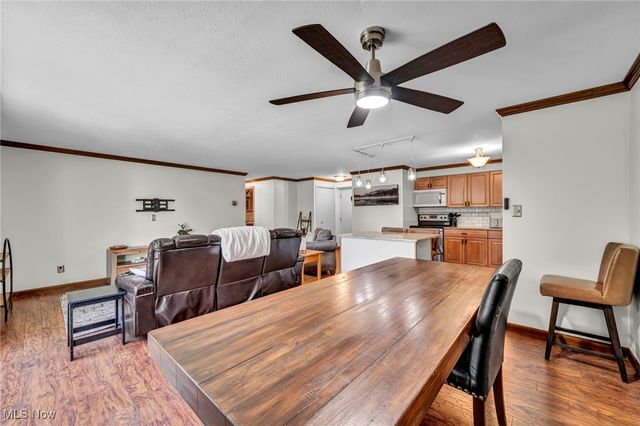 3400 Wooster Road 401, Rocky River, OH 44116