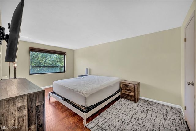 3400 Wooster Road 401, Rocky River, OH 44116