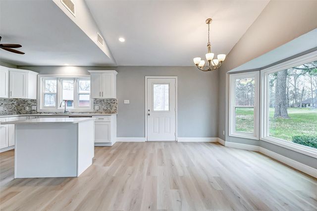 1727 Cloister Drive, Crosby, TX 77532