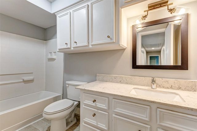 1727 Cloister Drive, Crosby, TX 77532