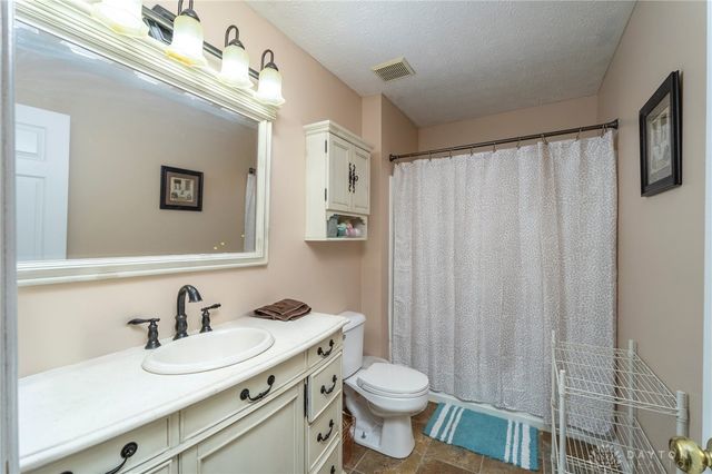 1411 Vimla Way, Xenia, OH 45385