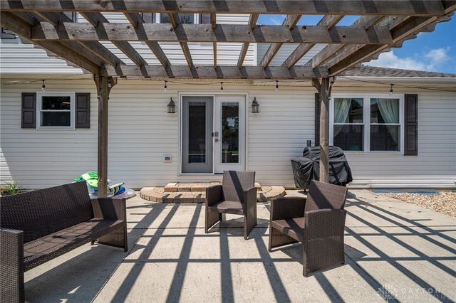 1411 Vimla Way, Xenia, OH 45385