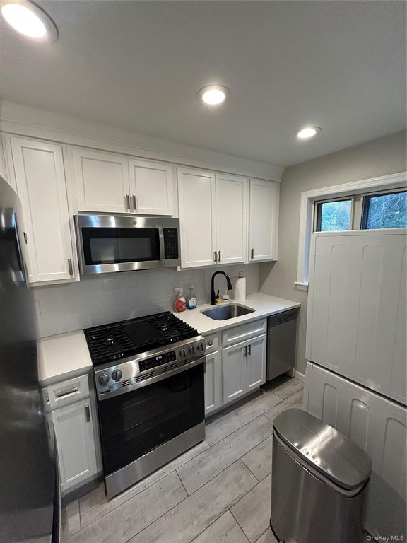220-21 Hillside Avenue Upper, Queens Village, NY 11427 — photo 5