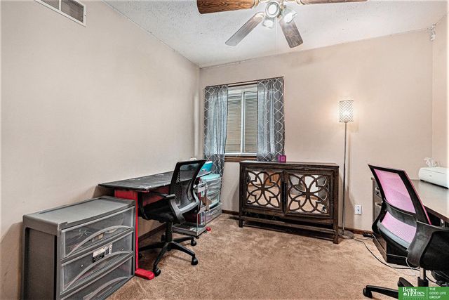 3309 Lookingglass Drive, Bellevue, NE 68123