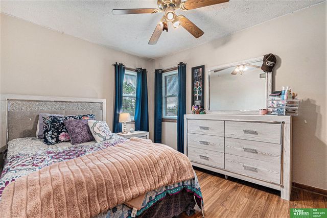 3309 Lookingglass Drive, Bellevue, NE 68123