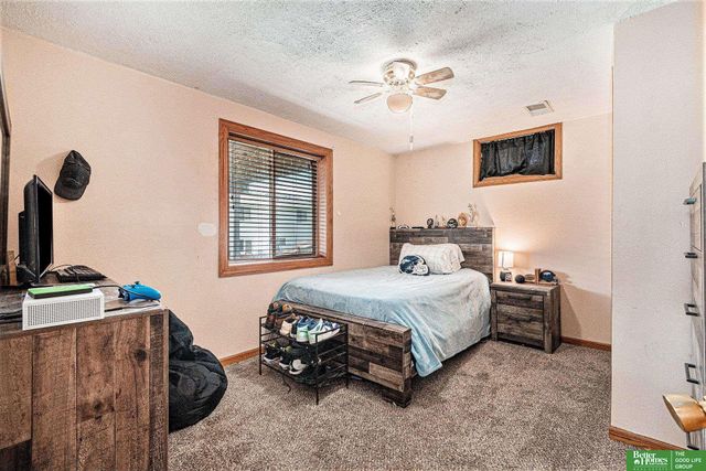 3309 Lookingglass Drive, Bellevue, NE 68123