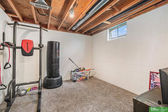 3309 Lookingglass Drive, Bellevue, NE 68123