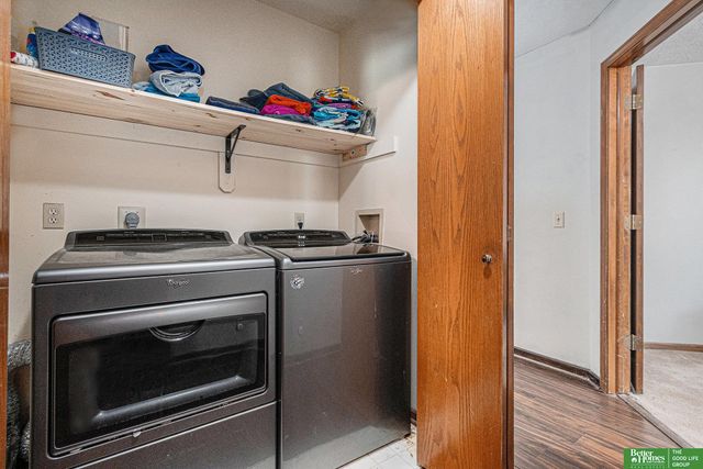 3309 Lookingglass Drive, Bellevue, NE 68123