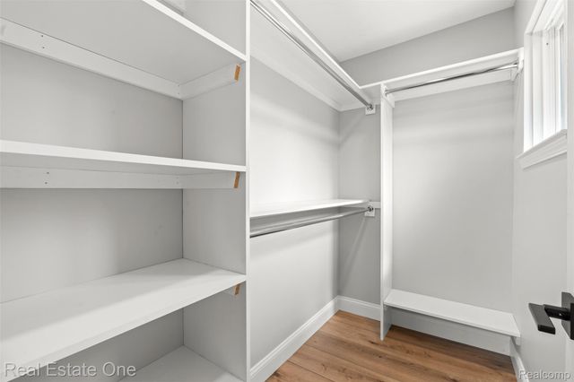 47900 Jefferson Avenue, Chesterfield Township, MI 48047