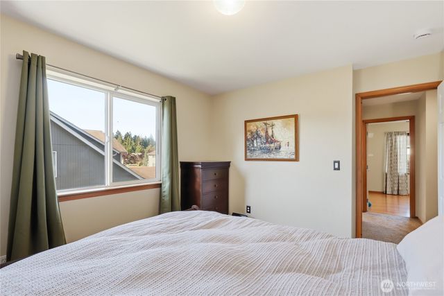3228 Cardinal Drive NW, Olympia, WA 98502