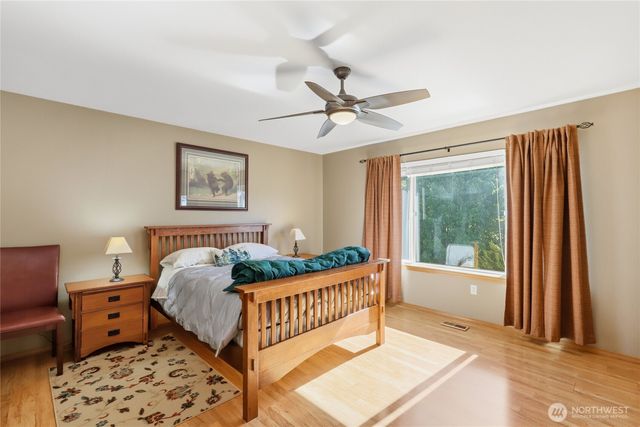 3228 Cardinal Drive NW, Olympia, WA 98502