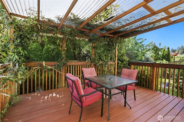 3228 Cardinal Drive NW, Olympia, WA 98502