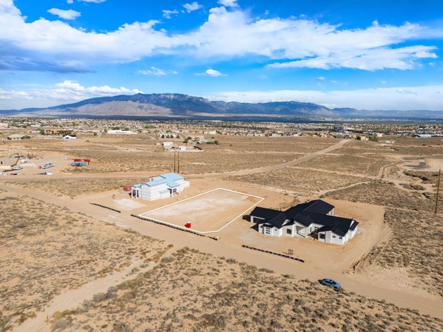 932 Villa Road SE, Rio Rancho, NM 87124