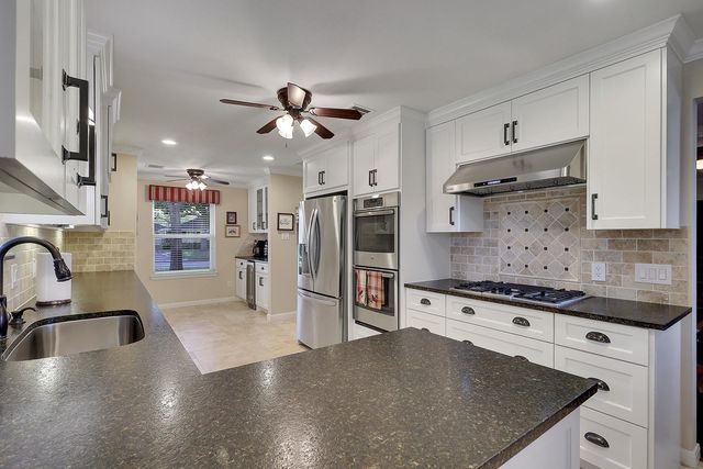 807 Dogwood Street, Katy, TX 77493