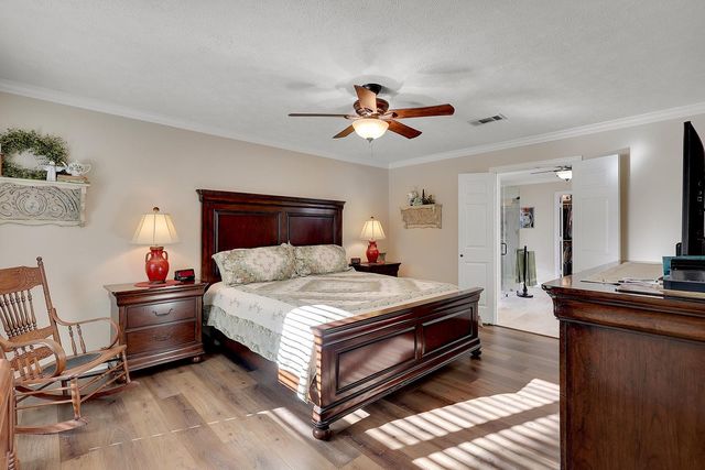 807 Dogwood Street, Katy, TX 77493