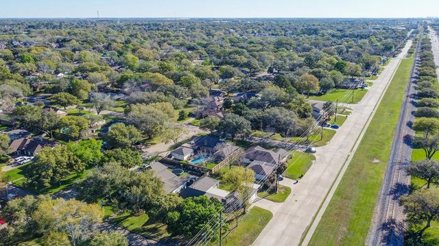 807 Dogwood Street, Katy, TX 77493