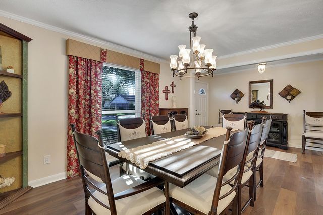 807 Dogwood Street, Katy, TX 77493