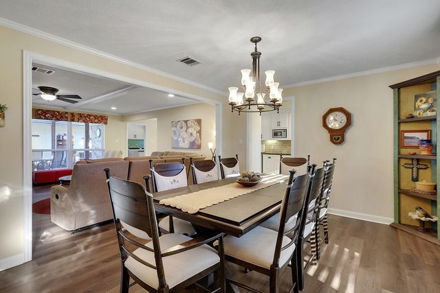 807 Dogwood Street, Katy, TX 77493