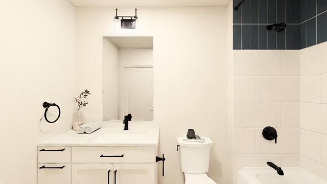 1700 S Watkins Street 8, Chattanooga, TN 37404