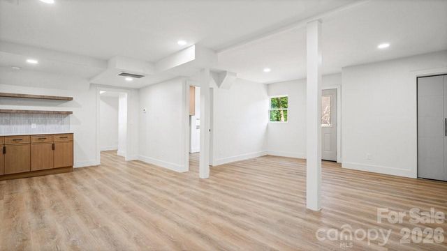 3320 Winterfield Place, Charlotte, NC 28205