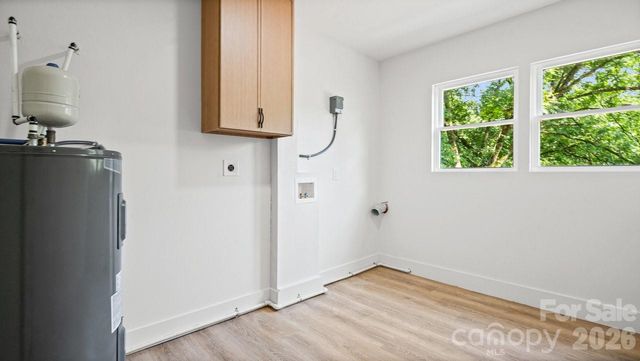 3320 Winterfield Place, Charlotte, NC 28205