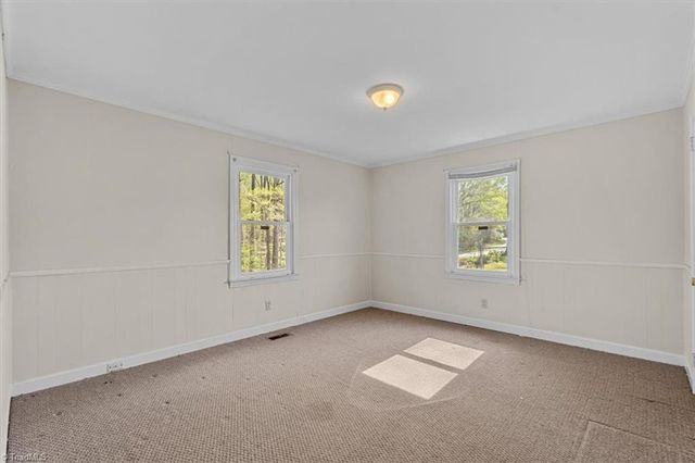 758 Harrison Crossroad Loop, Reidsville, NC 27320