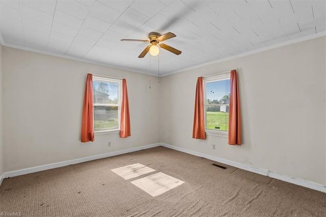 758 Harrison Crossroad Loop, Reidsville, NC 27320