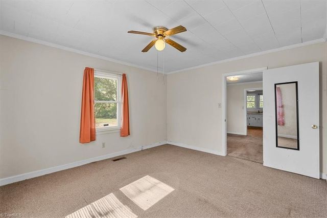 758 Harrison Crossroad Loop, Reidsville, NC 27320