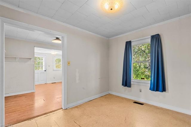 758 Harrison Crossroad Loop, Reidsville, NC 27320