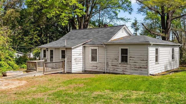 758 Harrison Crossroad Loop, Reidsville, NC 27320