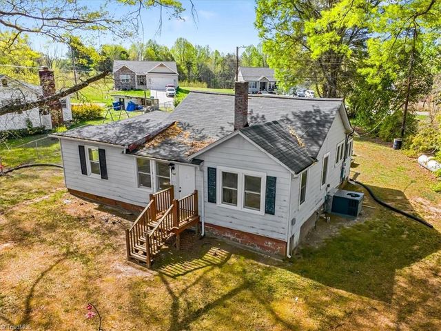758 Harrison Crossroad Loop, Reidsville, NC 27320