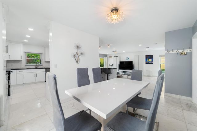 11930 Donlin Drive, Wellington, FL 33414