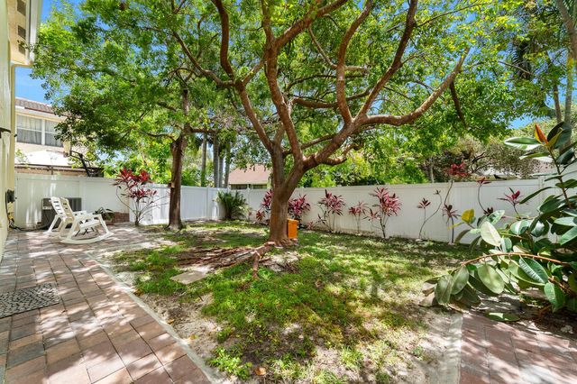 11930 Donlin Drive, Wellington, FL 33414
