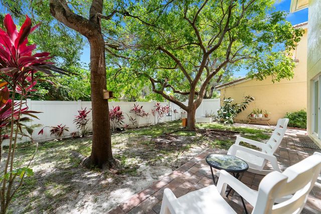 11930 Donlin Drive, Wellington, FL 33414