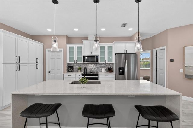 21865 OCEAN PINES DRIVE, Land O Lakes, FL 34639