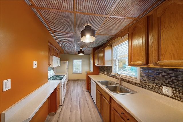 800 Romine Ave, Port Vue, PA 15133