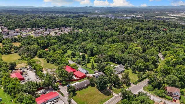 244 Franklin Limestone Rd, Nashville, TN 37217