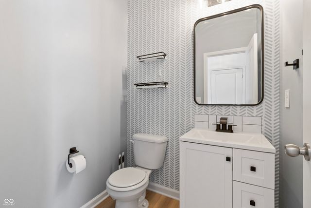 15271 Tiki Trail, Noblesville, IN 46060