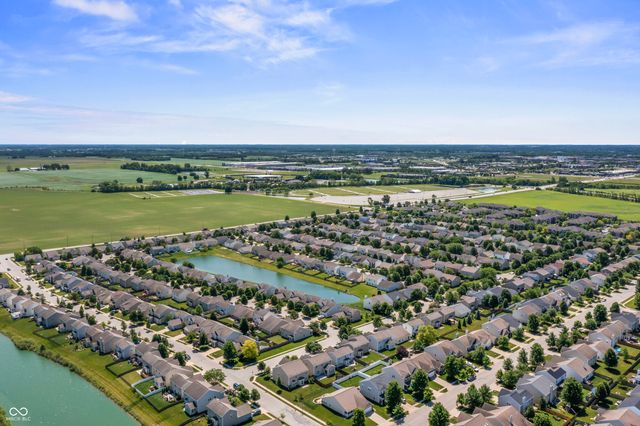 15271 Tiki Trail, Noblesville, IN 46060