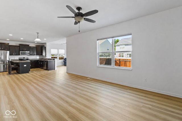 15271 Tiki Trail, Noblesville, IN 46060