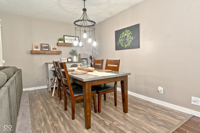 197 Depot Court, Bargersville, IN 46106