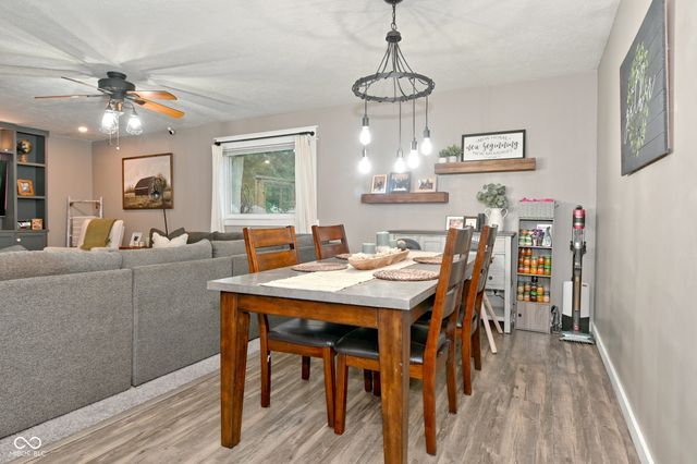 197 Depot Court, Bargersville, IN 46106