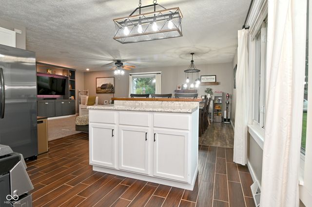 197 Depot Court, Bargersville, IN 46106