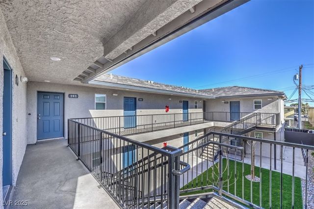 1821 Santa Paula Drive 103, Las Vegas, NV 89104