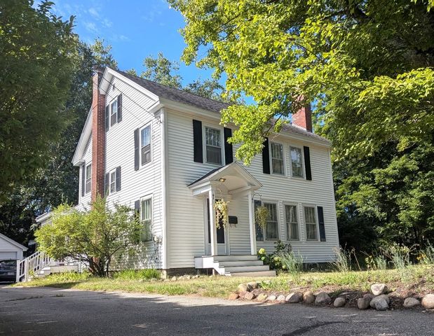 11 Copeland Drive, Rochester, NH 03867