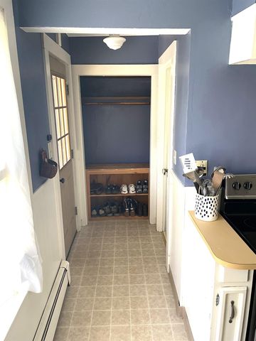 11 Copeland Drive, Rochester, NH 03867
