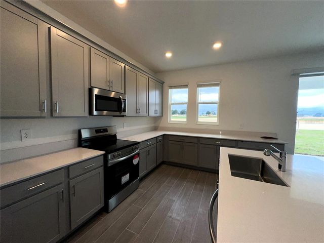 2840 FITNESS STREET, Clermont, FL 34714