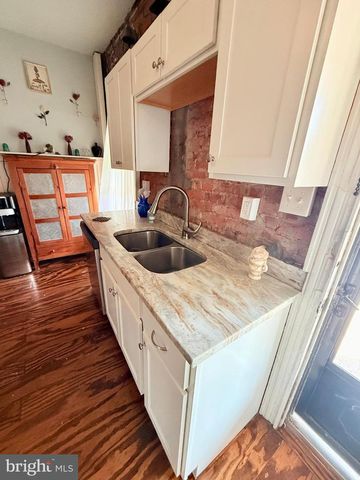 402 W 1ST ST, Birdsboro, PA 19508
